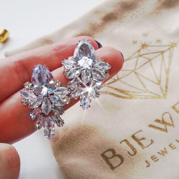White Crystal Rhinestone Sparkling Crystal Earrings Perfect Gift for Her - Picture 1 of 9